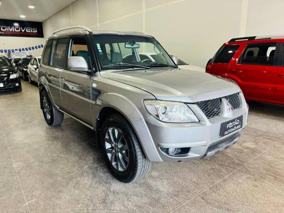 MITSUBISHI PAJERO TR4 2.0 4X2 16V 140CV FLEX 4P AUTOMÁTICO
